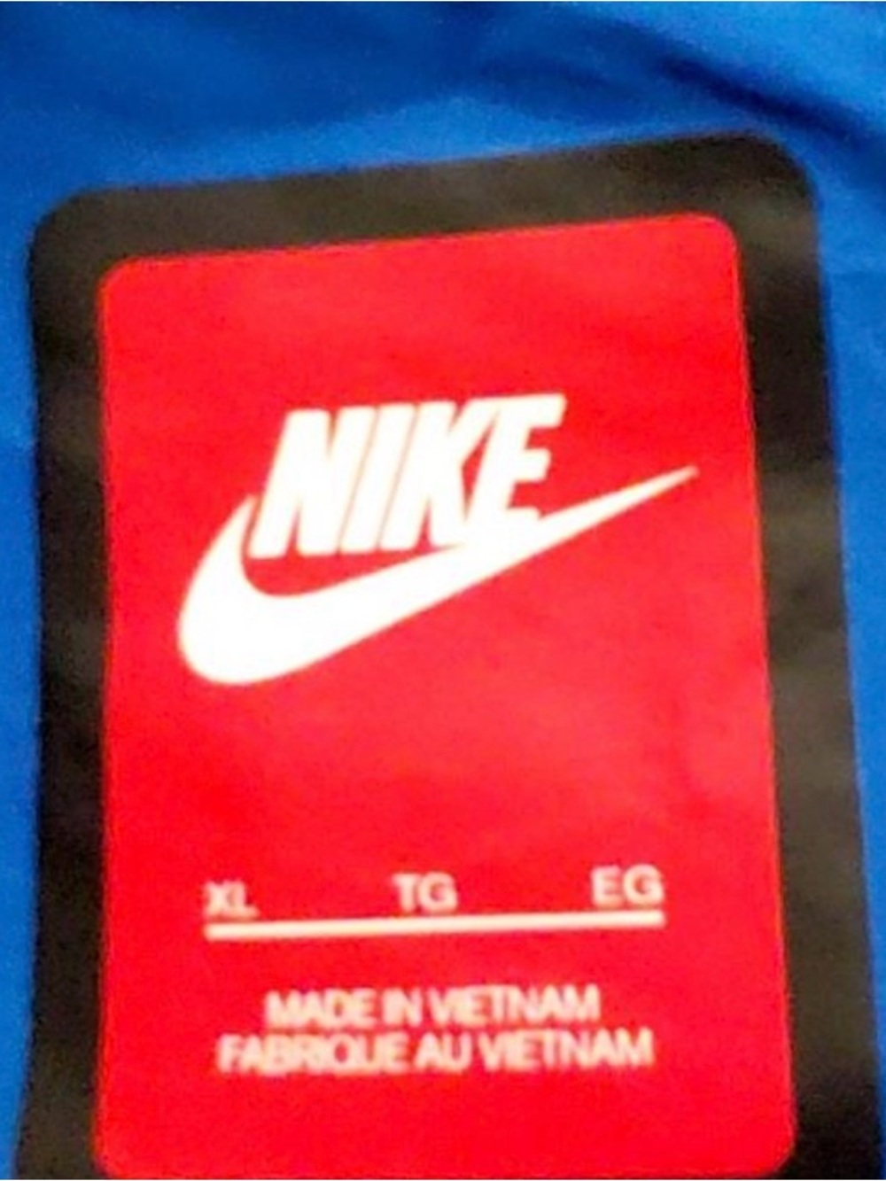 Nike Tech Windbreaker - Picture 4 of 4